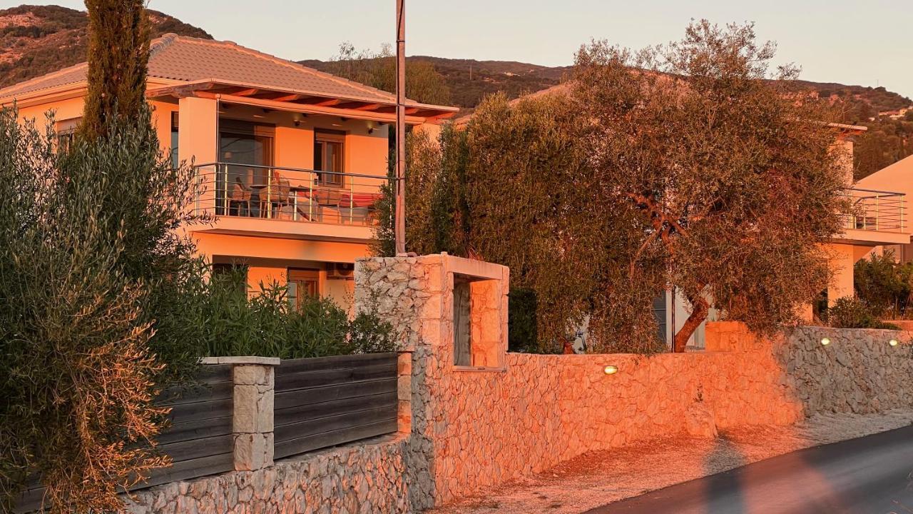 Luxurious Villa At A Unique Spot Agios Nikolaos  Exterior foto