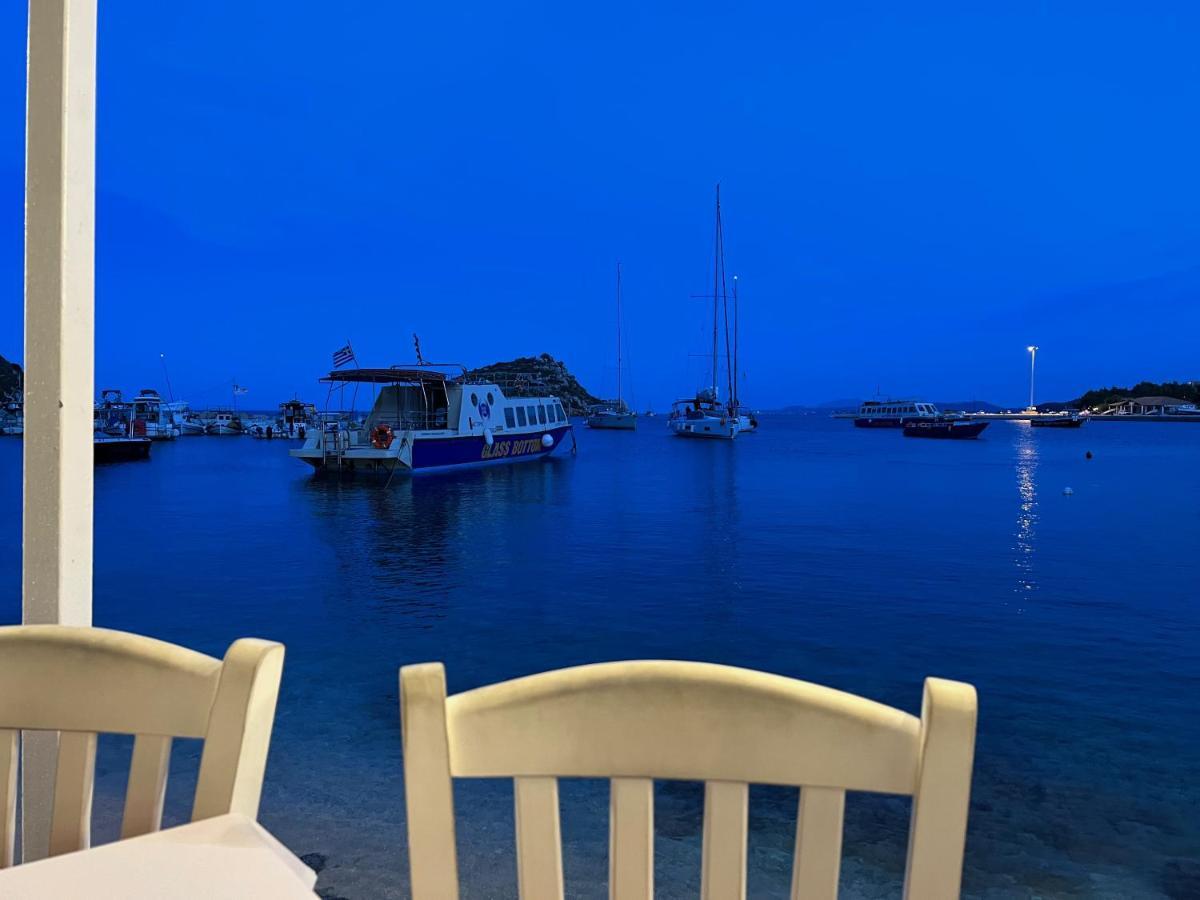 Luxurious Villa At A Unique Spot Agios Nikolaos  Exterior foto