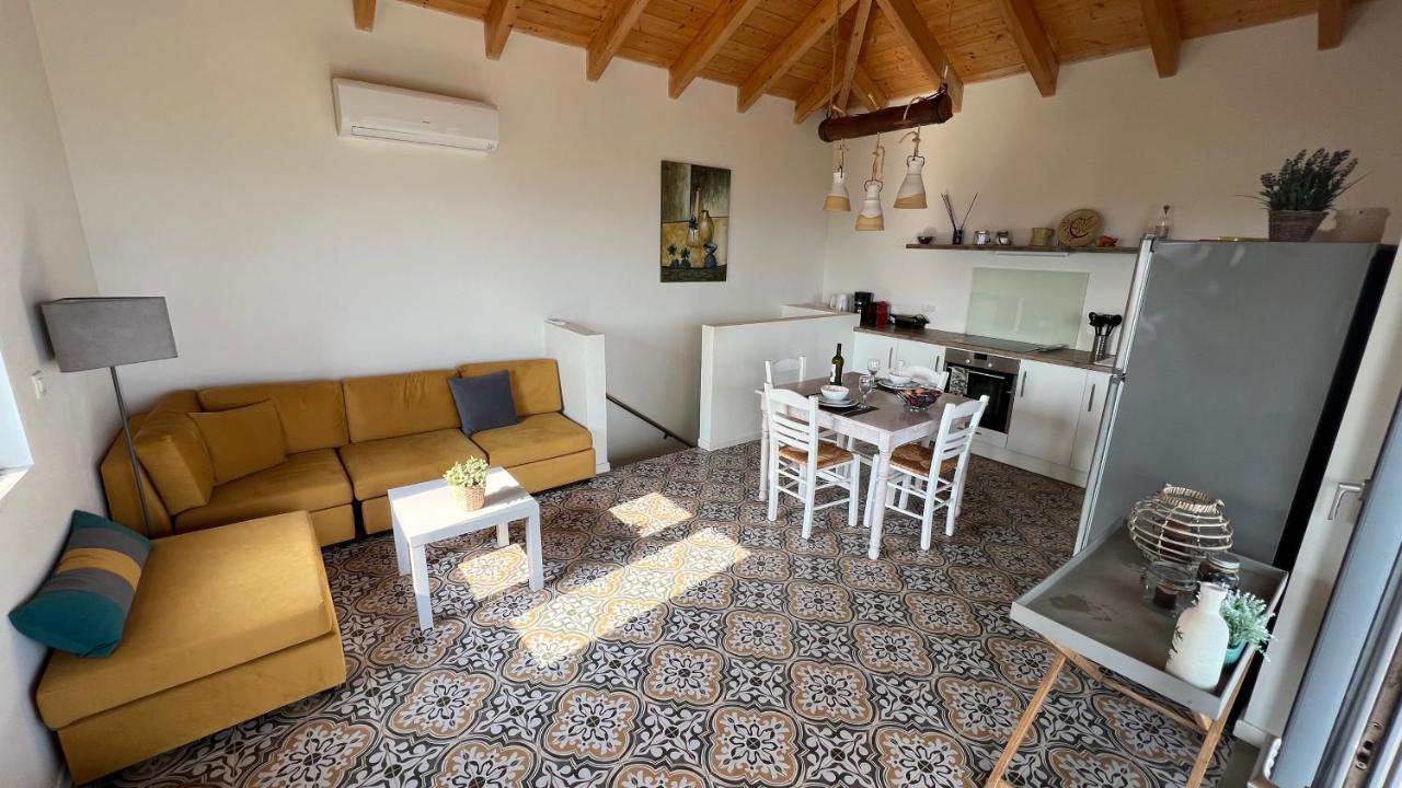 Luxurious Villa At A Unique Spot Agios Nikolaos  Exterior foto
