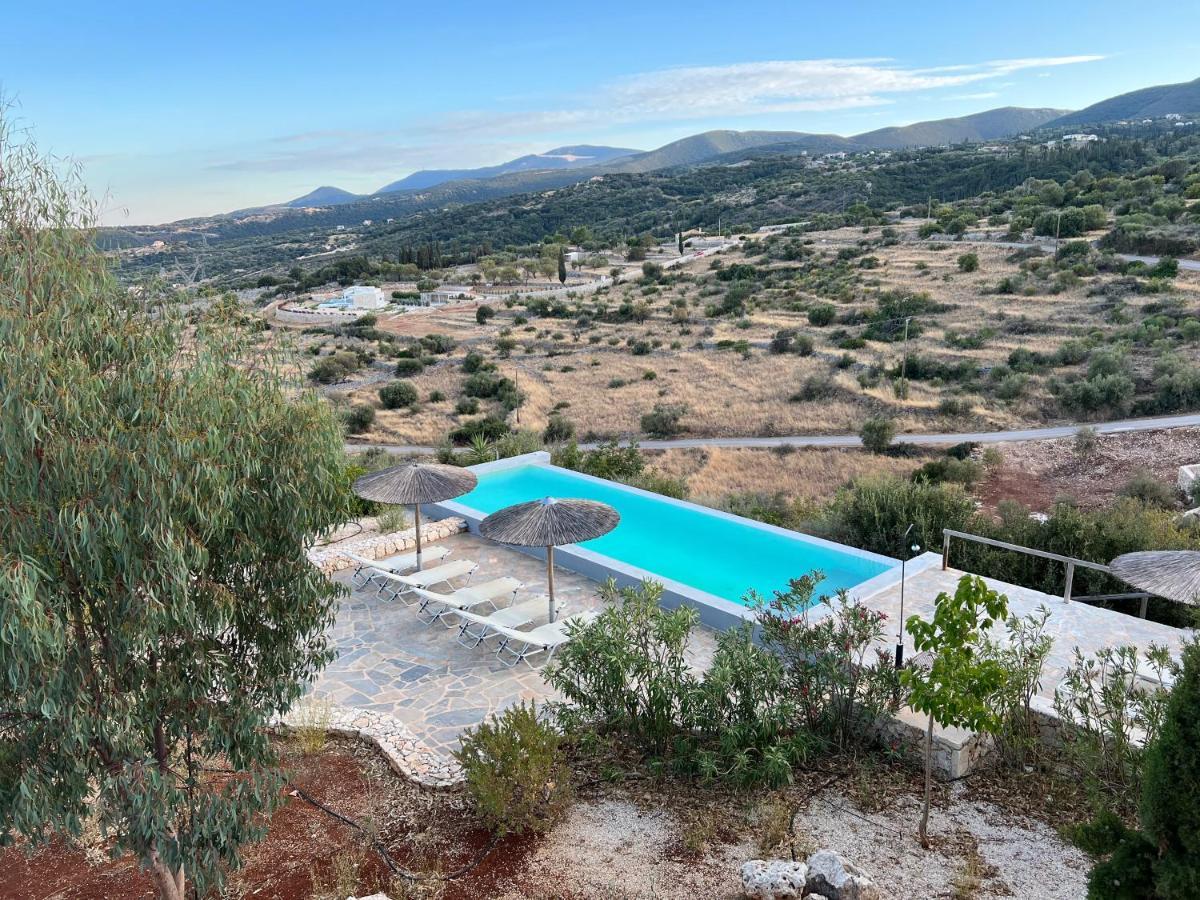Luxurious Villa At A Unique Spot Agios Nikolaos  Exterior foto