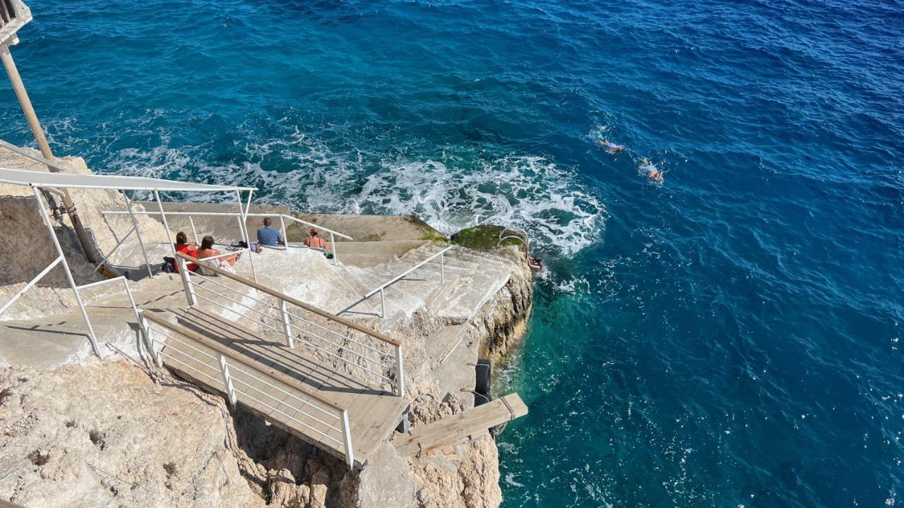 Luxurious Villa At A Unique Spot Agios Nikolaos  Exterior foto