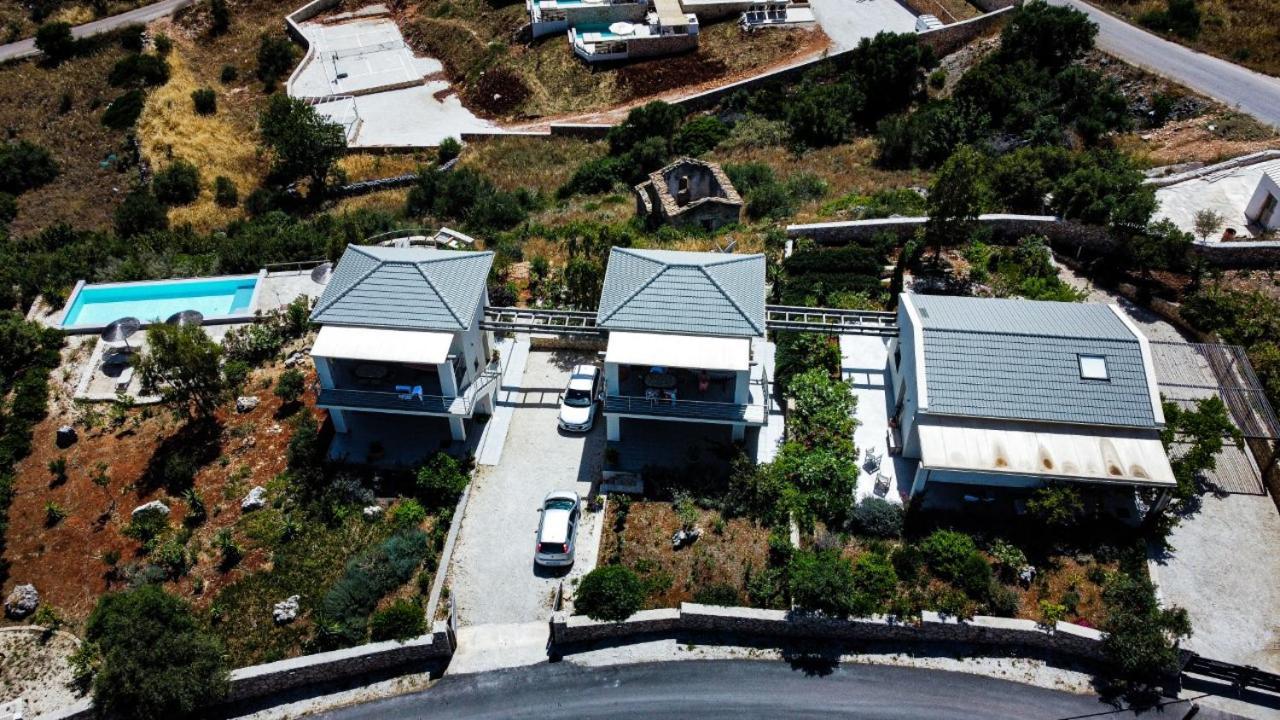 Luxurious Villa At A Unique Spot Agios Nikolaos  Exterior foto
