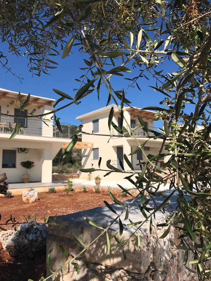 Luxurious Villa At A Unique Spot Agios Nikolaos  Exterior foto